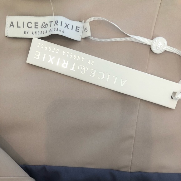 Alice & Tricie | Regina Aztec Maxi | XS - Picture 4 of 5